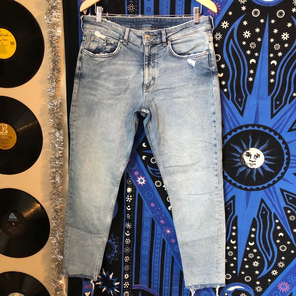 Mid Rise Distressed Slim Boyfriend Jeans